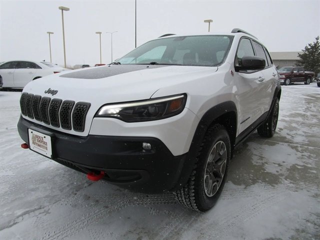 Used 2020 Jeep Cherokee Trailhawk w/ Cold Weather Group image 5
