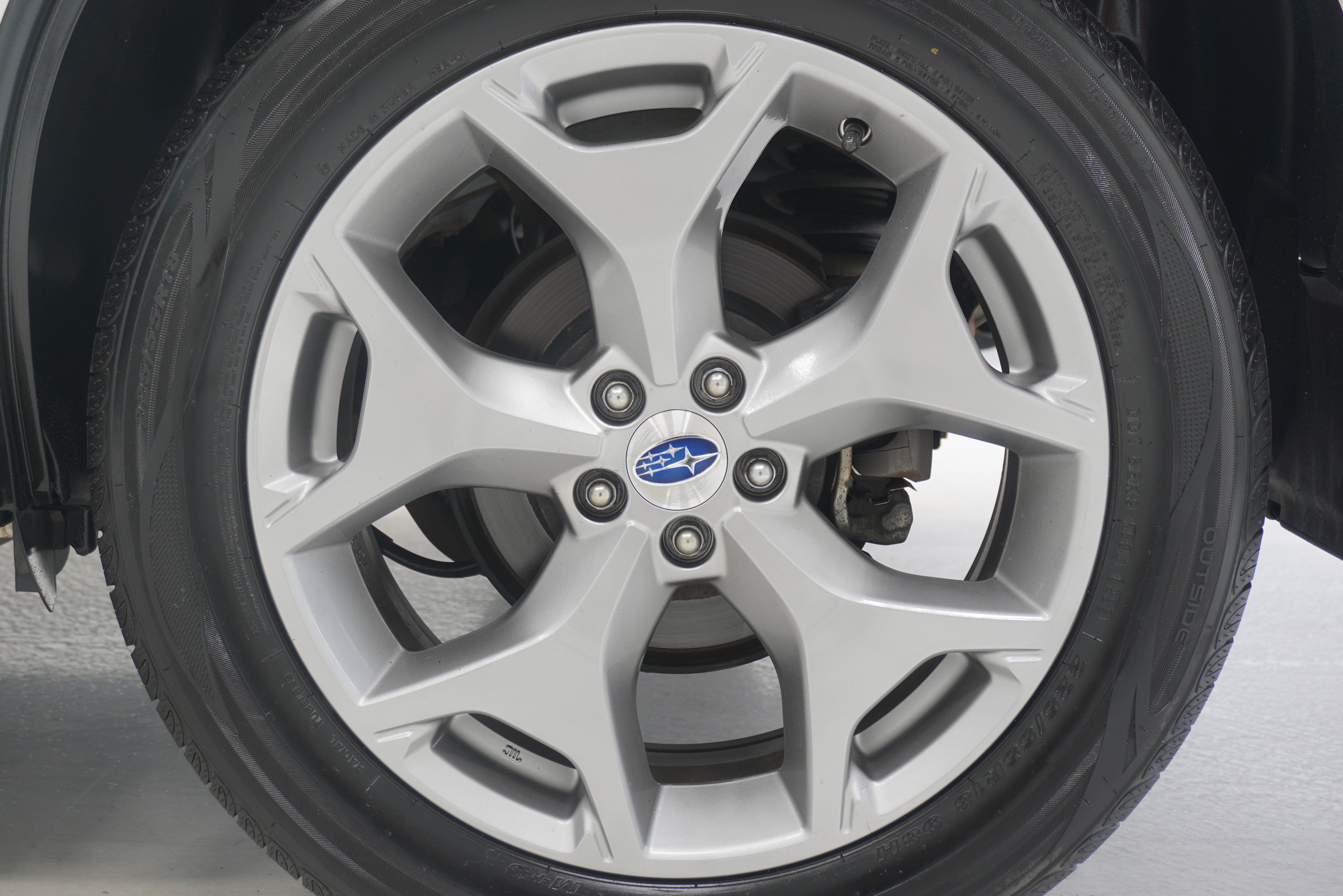 Used 2017 Subaru Forester 2.5i Touring AWD/4WD image 30