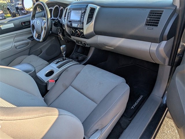 Used 2015 Toyota Tacoma TRD Pro image 14
