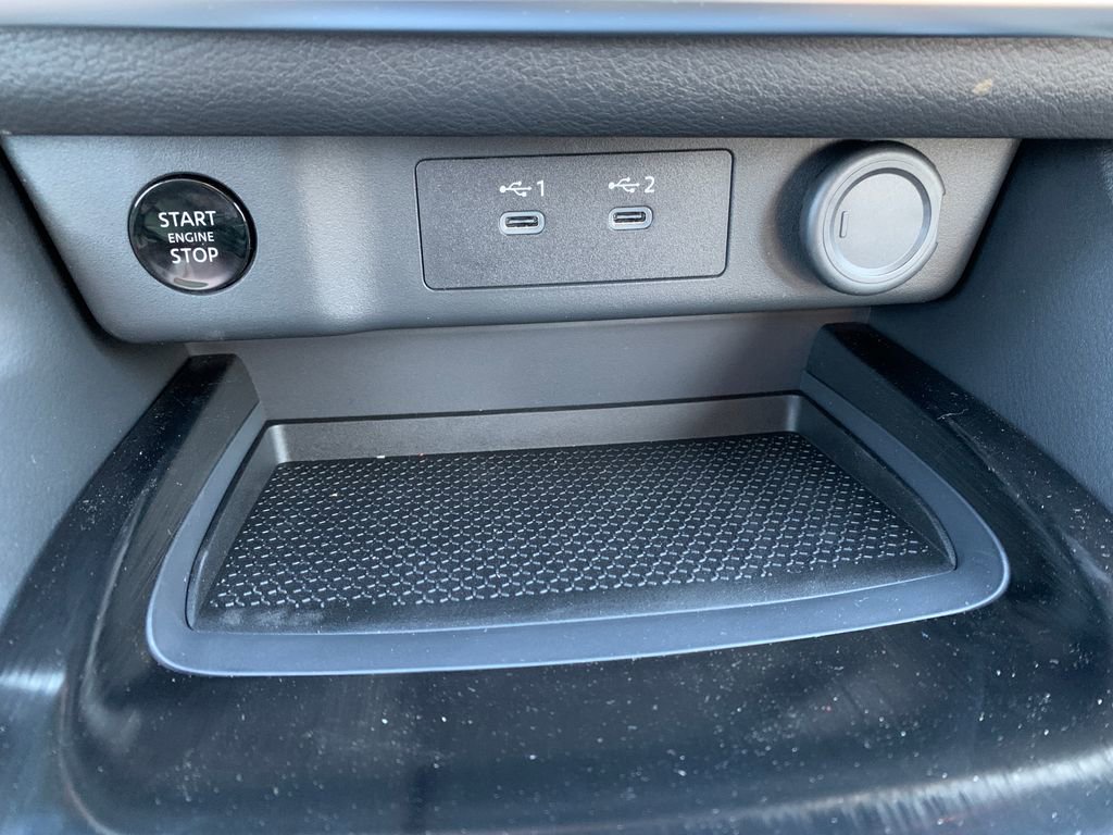 New 2026 Nissan Rogue SV FWD image 17