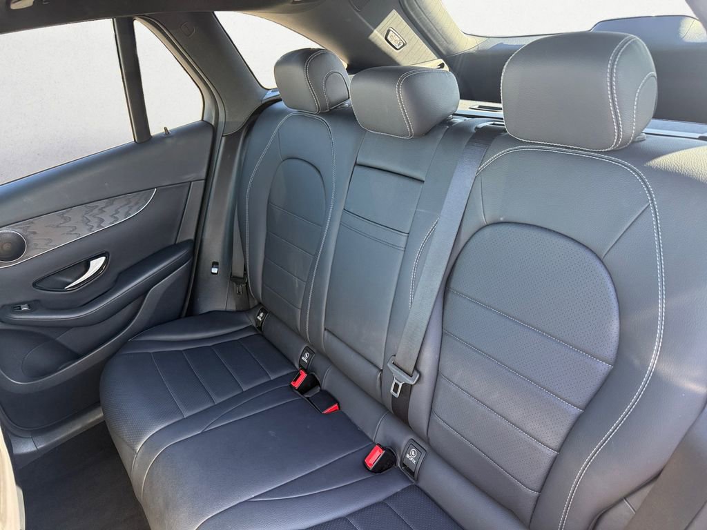 Used 2018 Mercedes-Benz GLC 300 image 13