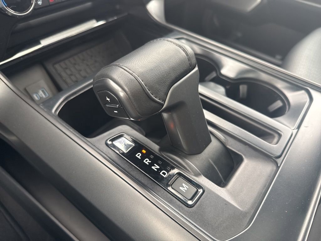 Used 2024 Ford F150 Lariat w/ Equipment Group 502A High image 19