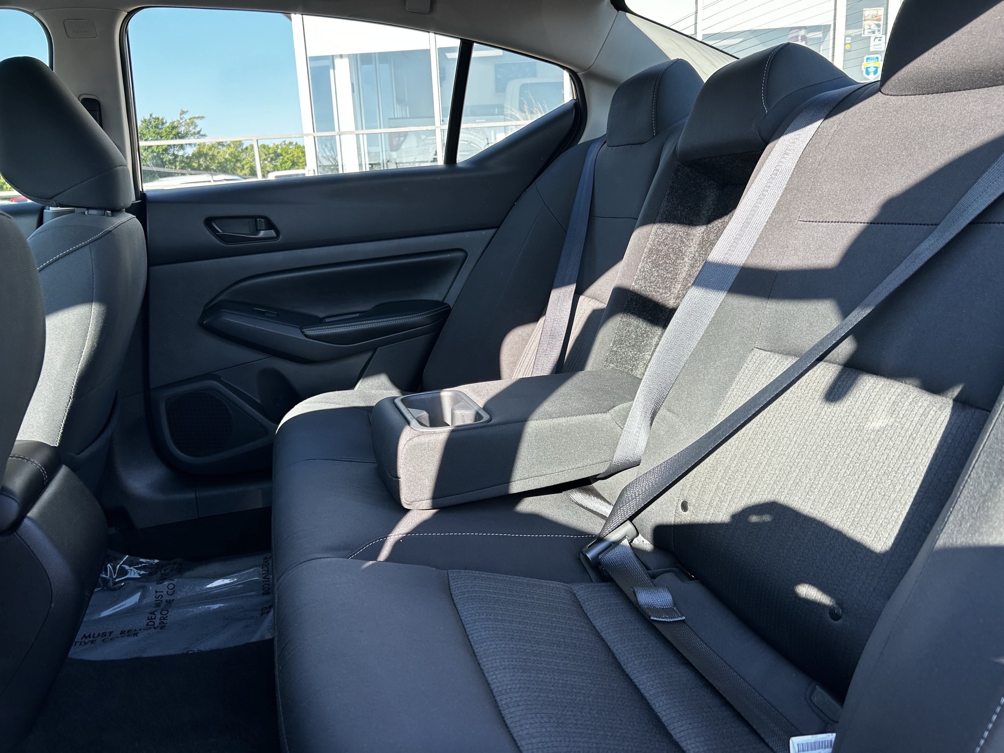 Used 2025 Nissan Altima 2.5 SV FWD image 18