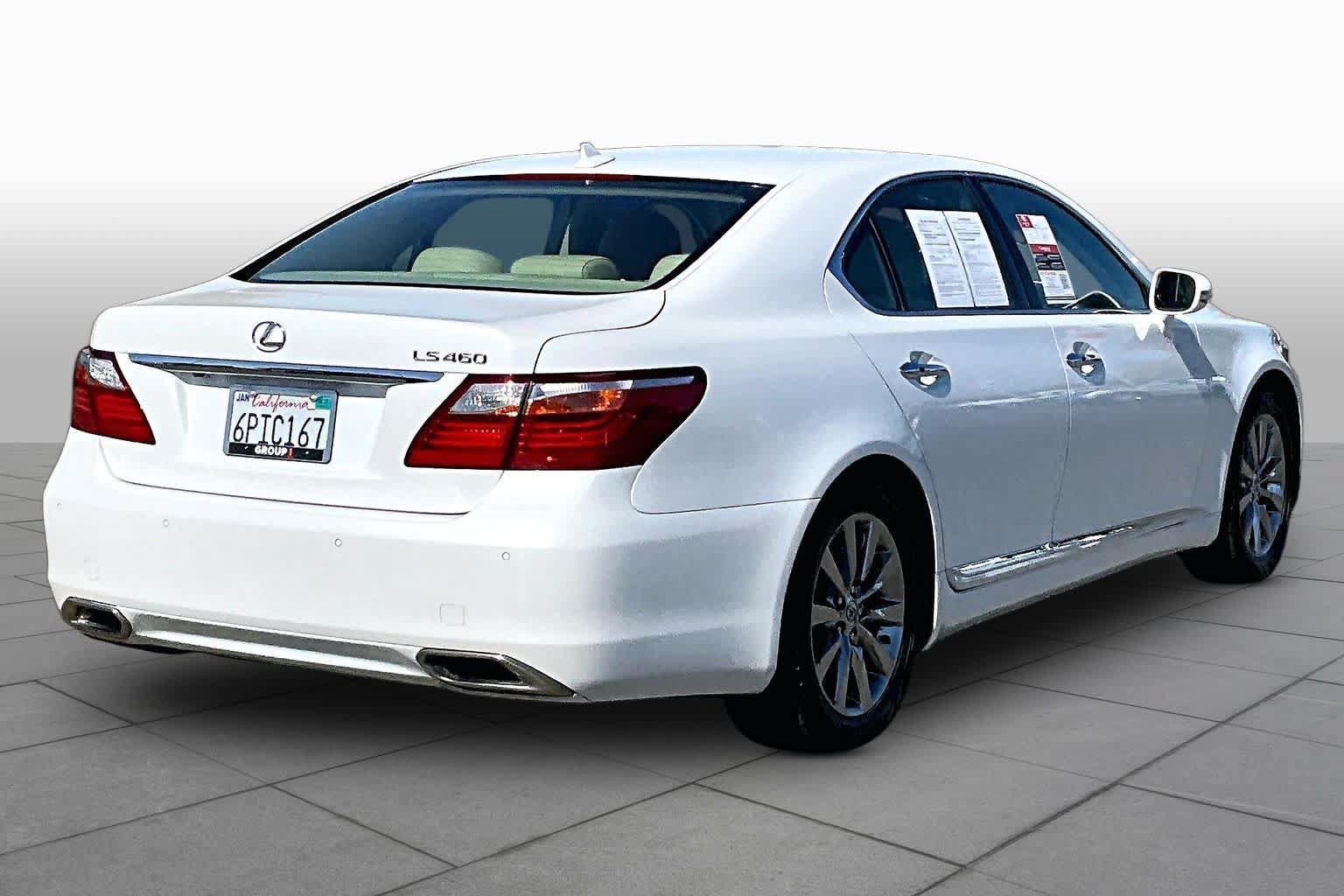 Used 2011 Lexus LS 460 w/ Comfort Pkg RWD image 12