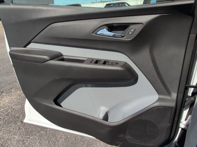 New 2027 Chevrolet Bolt RS image 13