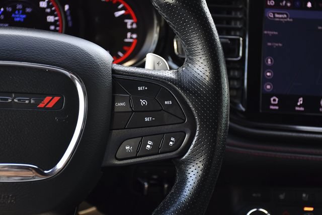 Used 2024 Dodge Durango GT RWD image 9