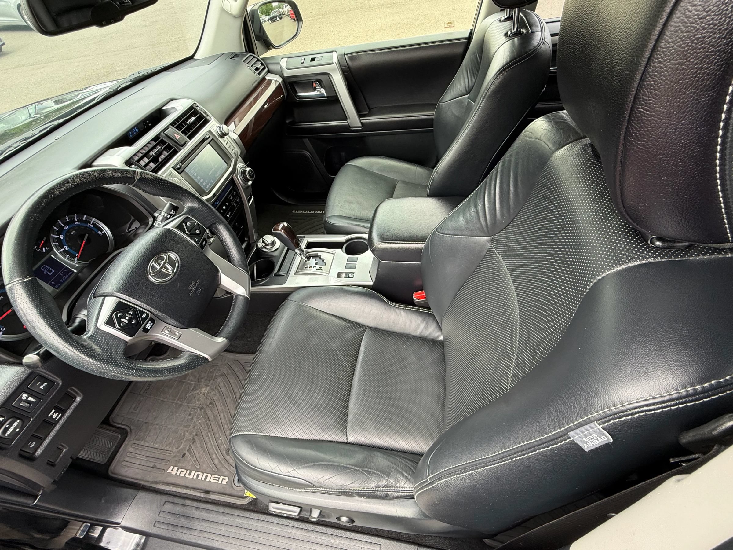 Used 2016 Toyota 4Runner Limited AWD/4WD image 15
