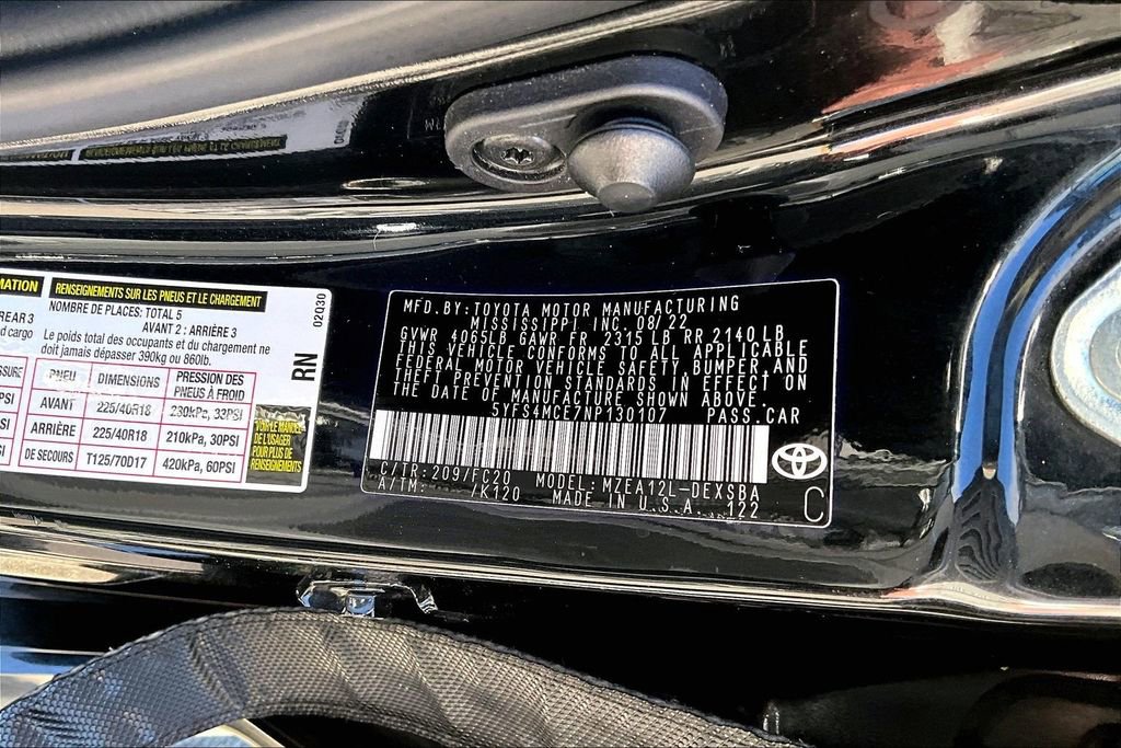 Used 2022 Toyota Corolla SE image 16