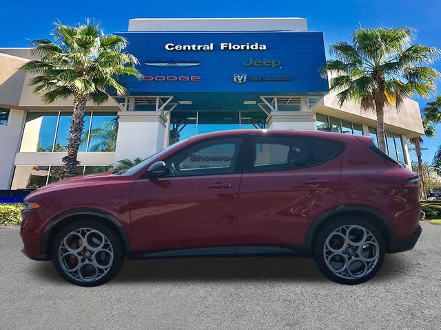 Used 2024 Alfa Romeo Tonale Veloce AWD/4WD image 8