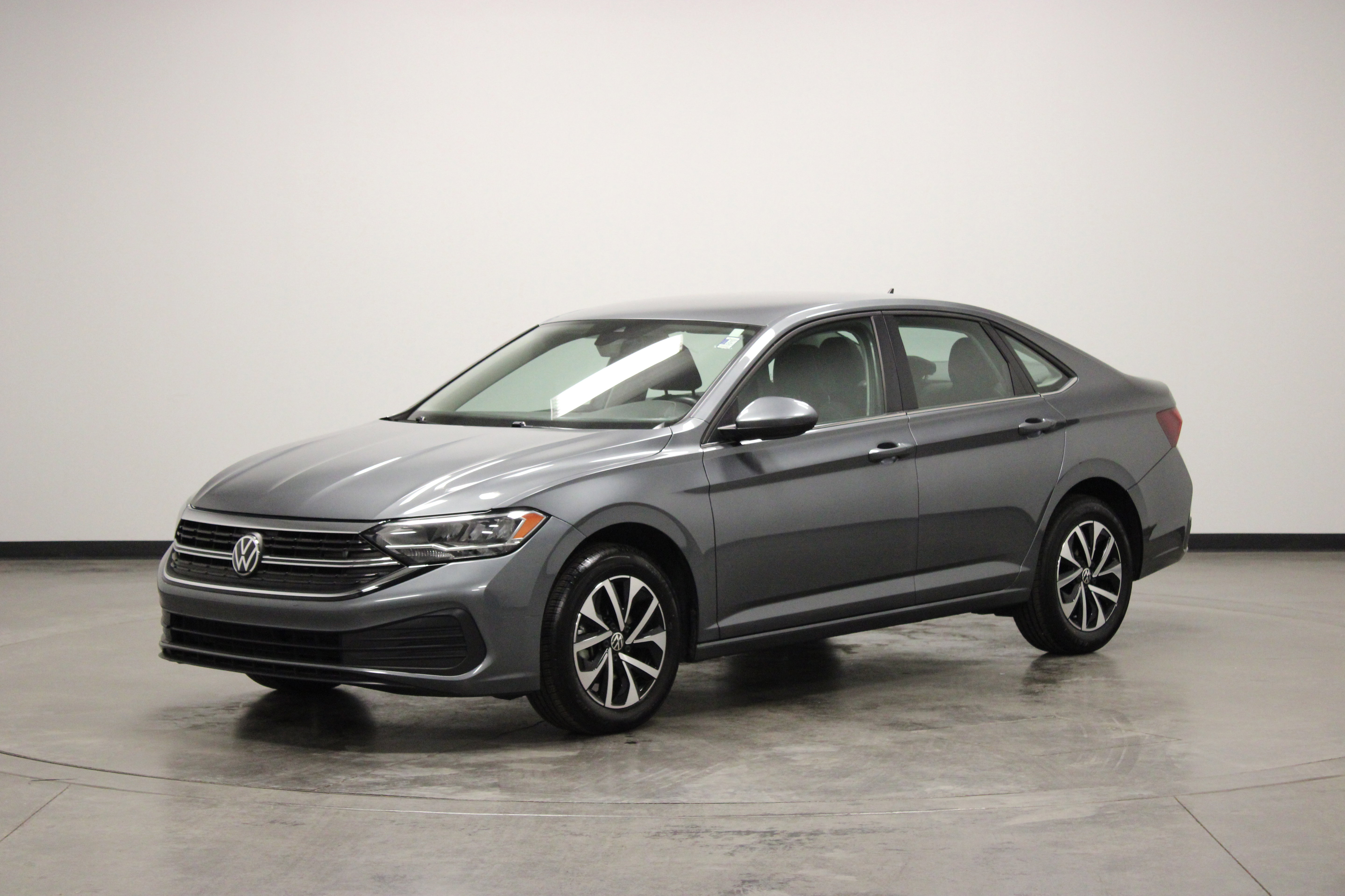 Used 2024 Volkswagen Jetta S FWD image 4