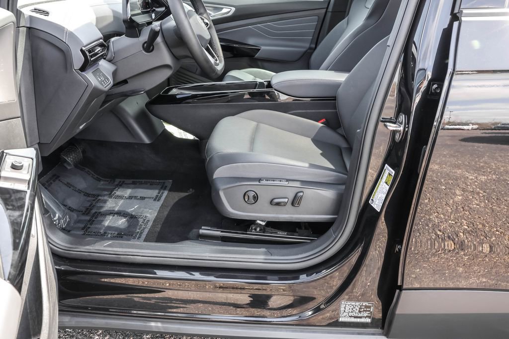 Used 2023 Volkswagen ID.4 Pro S Plus image 18