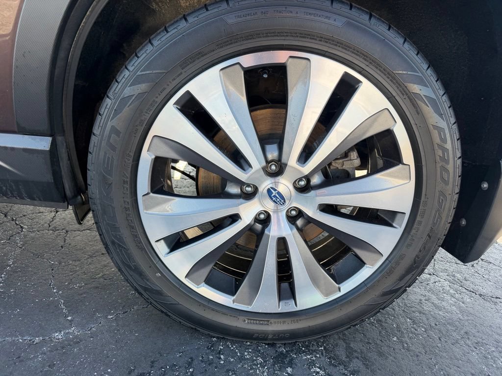 Used 2021 Subaru Ascent Limited w/ Technology Package AWD/4WD image 18