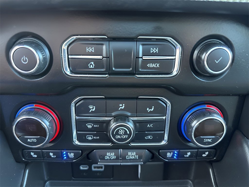 Used 2021 Chevrolet Tahoe Premier image 29