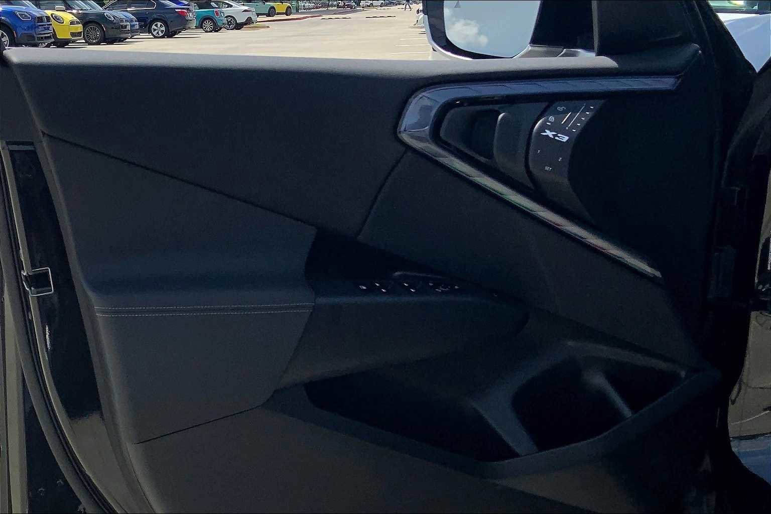 New 2025 BMW X3 xDrive30i w/ Convenience Package image 10