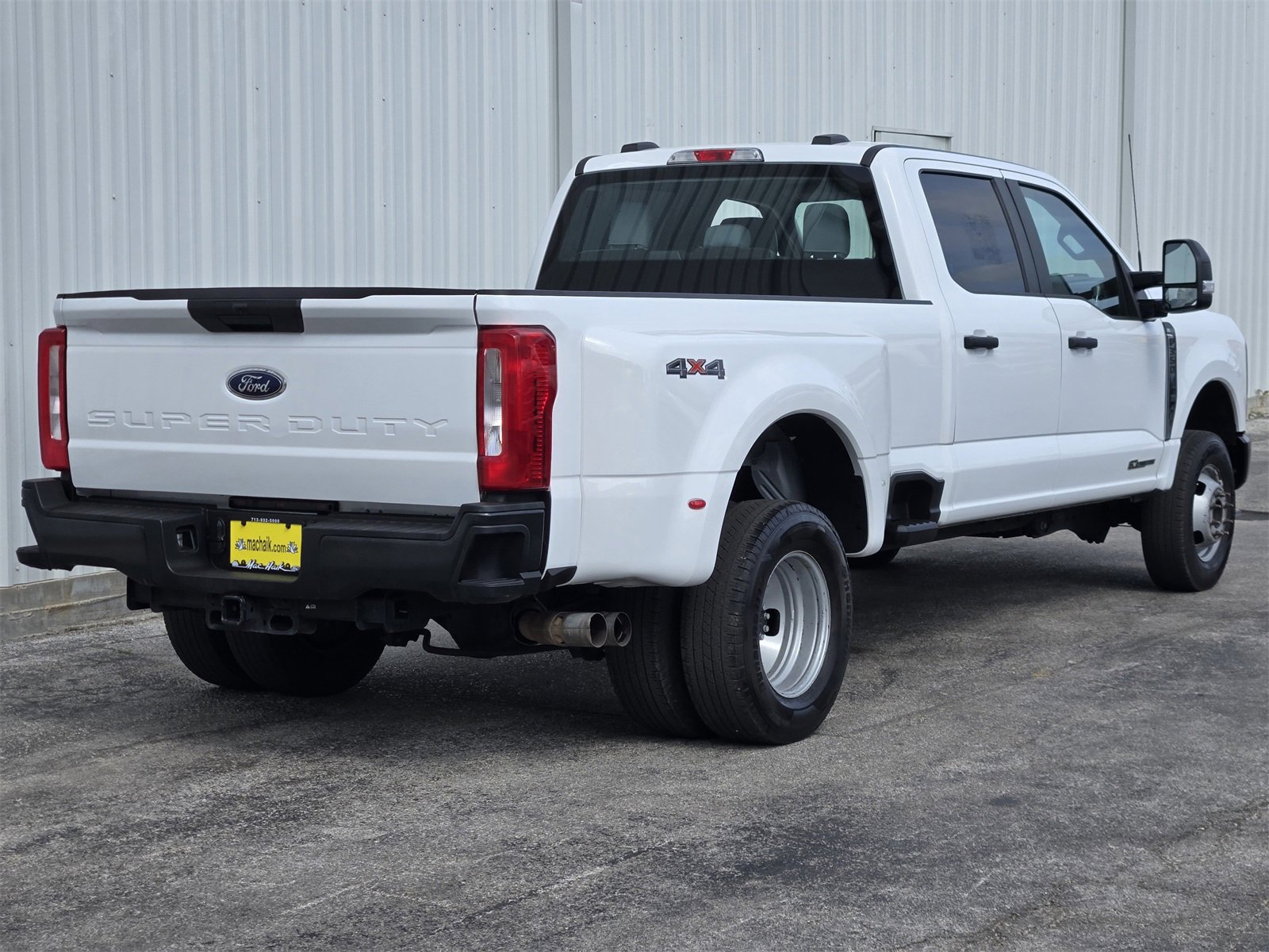 Used 2023 Ford F350 XL image 5
