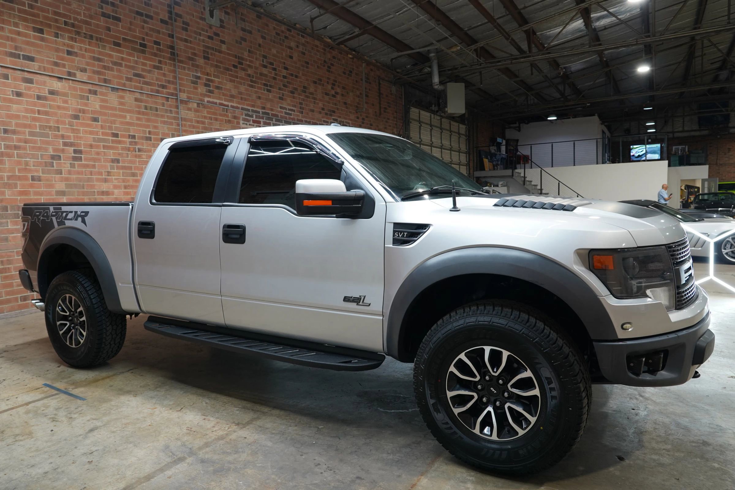 Used 2014 Ford F150 Raptor w/ Equipment Group 801A Luxury image 2