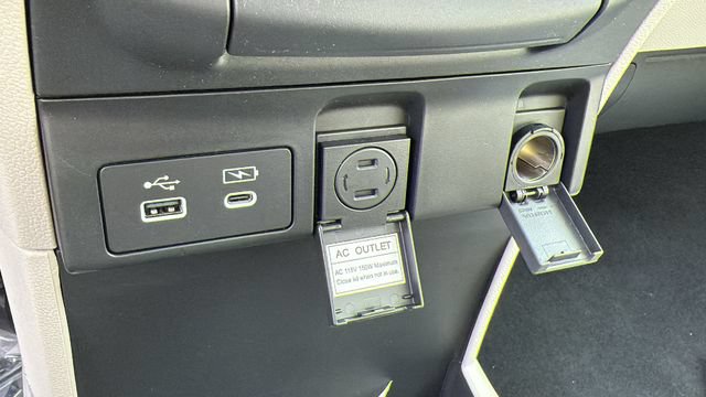 New 2026 Honda Odyssey Touring image 22