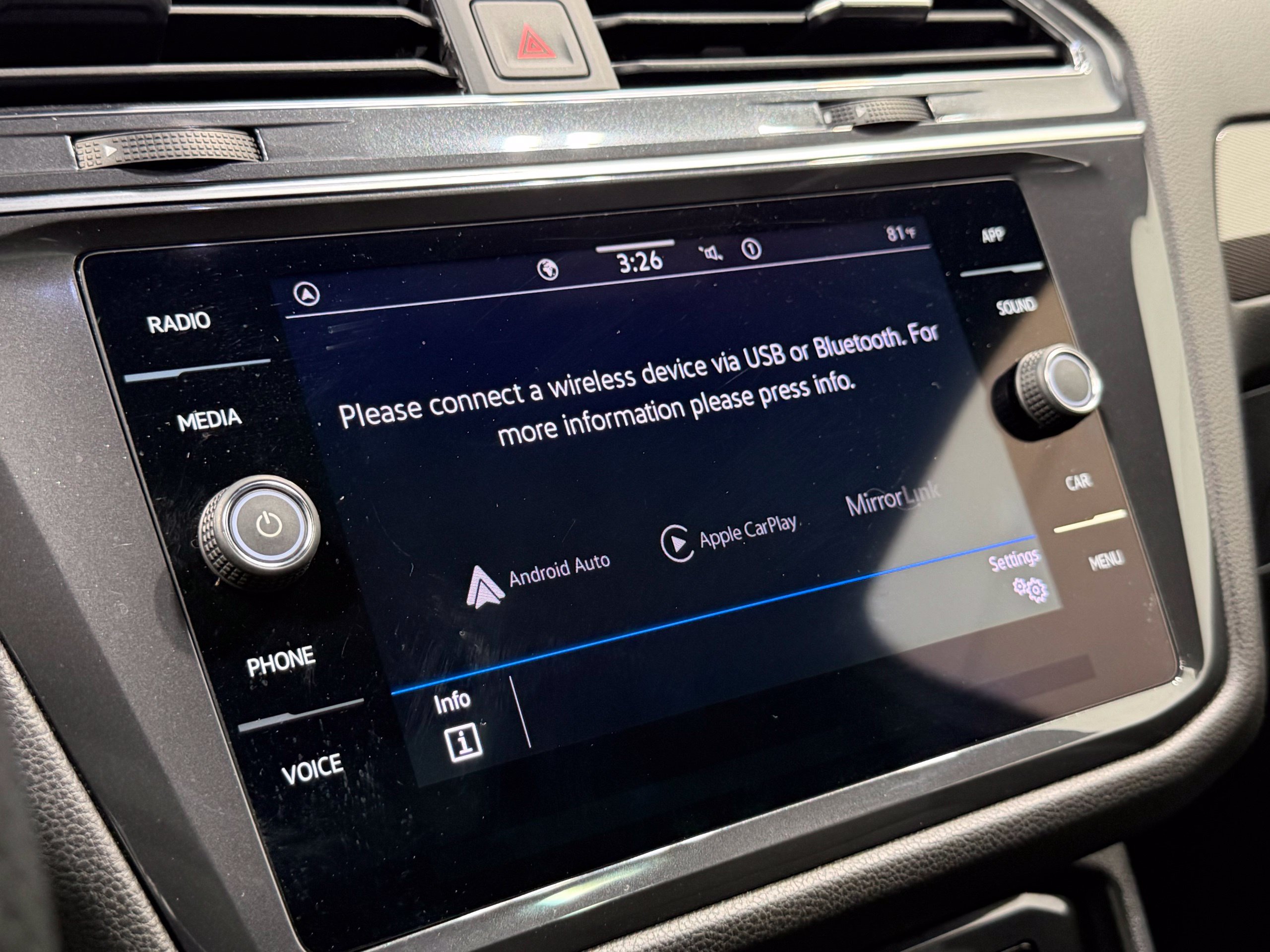 Certified 2023 Volkswagen Tiguan SE R-Line FWD image 46