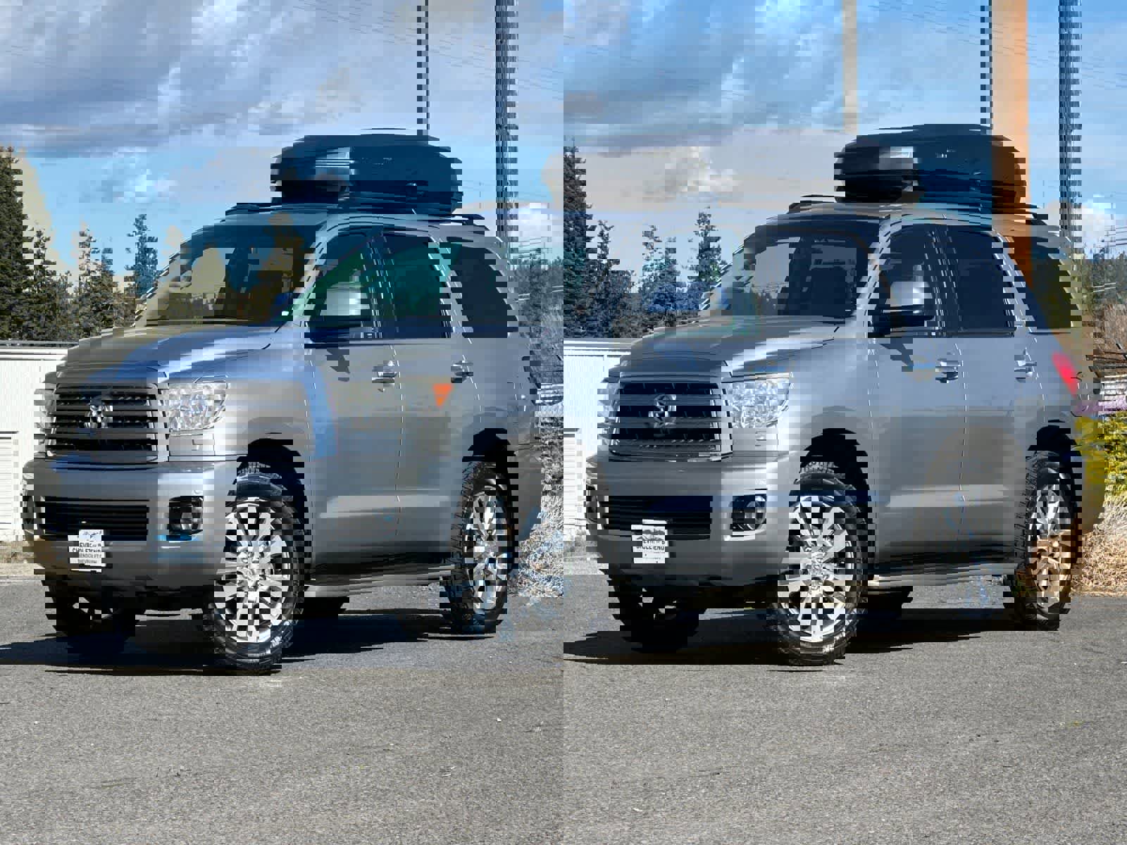 Used 2016 Toyota Sequoia Limited w/ Safety & Convenience Package AWD/4WD image 1