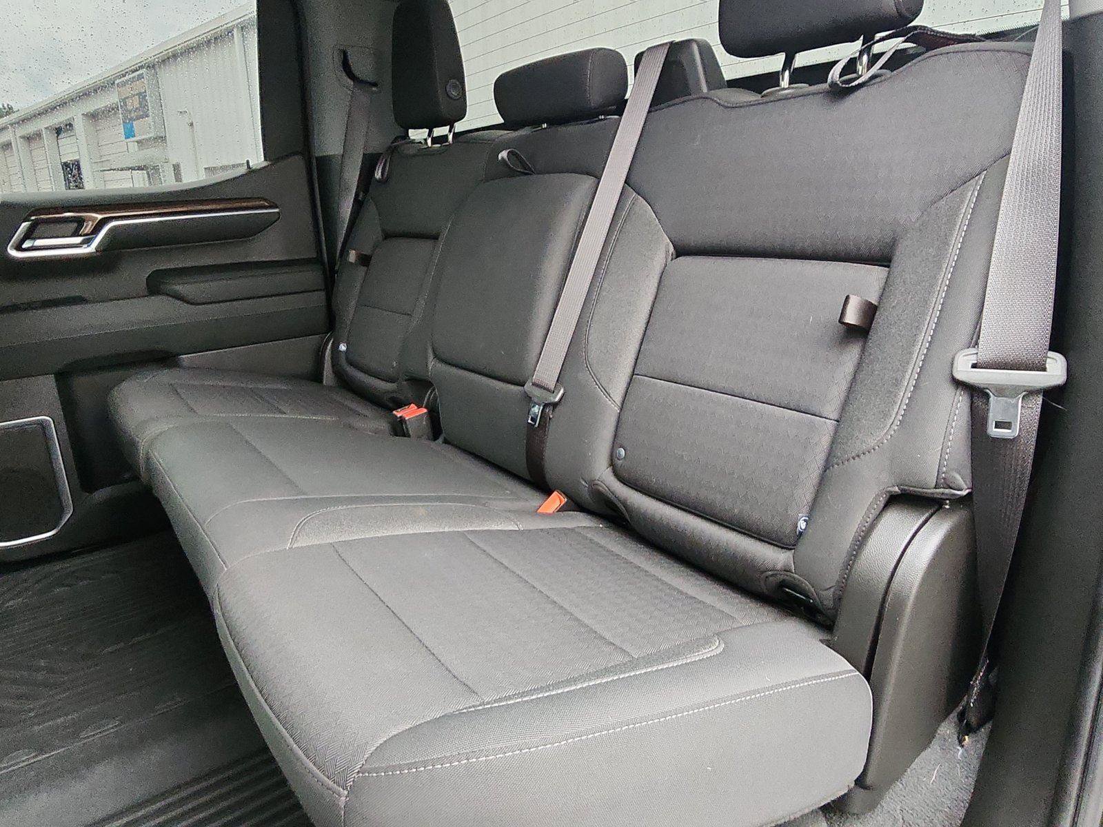 Used 2023 Chevrolet Silverado 1500 LT image 22