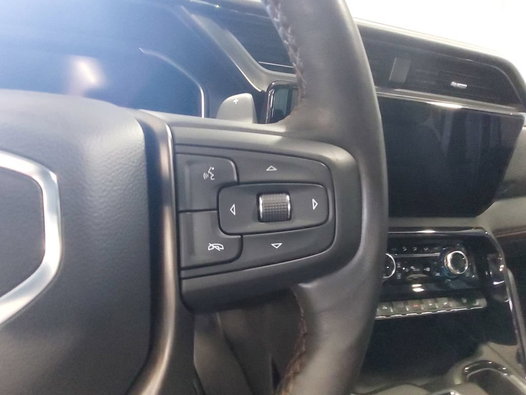 Used 2022 GMC Sierra 1500 AT4 w/ AT4 Premium Package AWD/4WD image 17