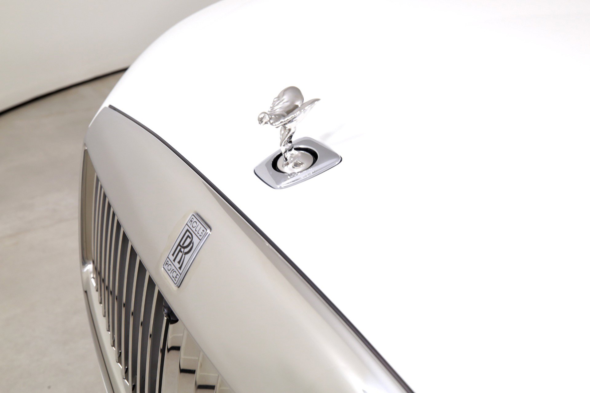 New 2025 Rolls-Royce Spectre w/ Spectre Enhancement Package image 38