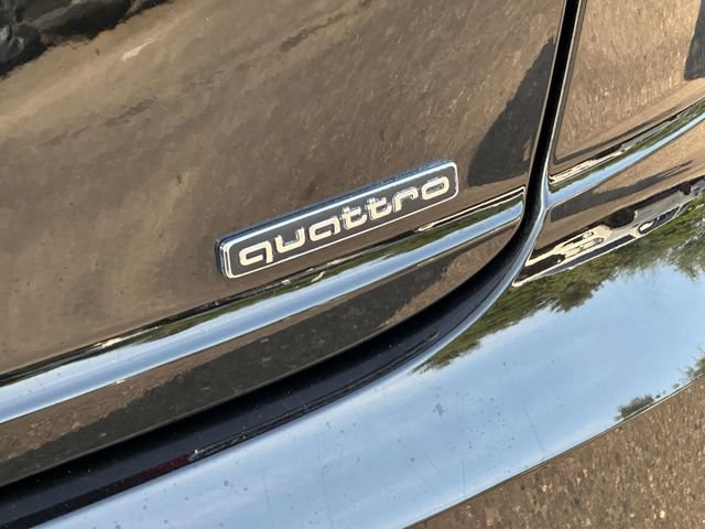 Used 2023 Audi Q8 Premium w/ Towing Package AWD/4WD image 11