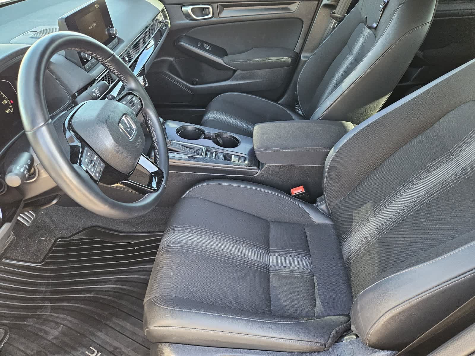 Used 2024 Honda Civic Sport image 11