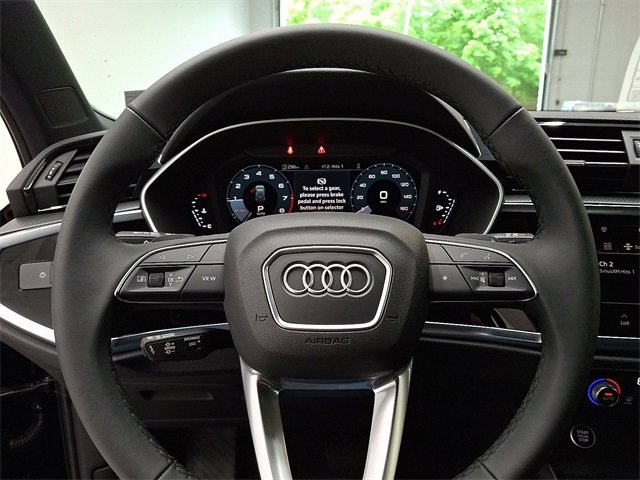 New 2025 Audi Q3 2.0T Premium w/ Convenience Package image 15
