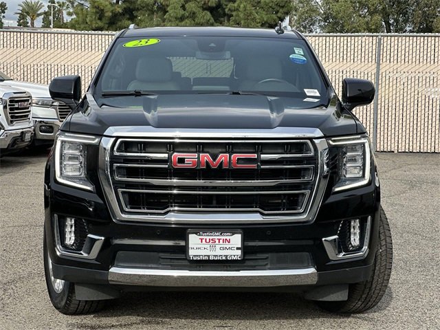 Used 2023 GMC Yukon SLT image 2