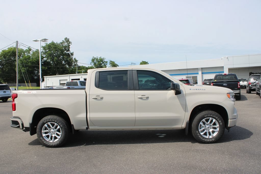 New 2026 Chevrolet Silverado 1500 RST AWD/4WD image 11
