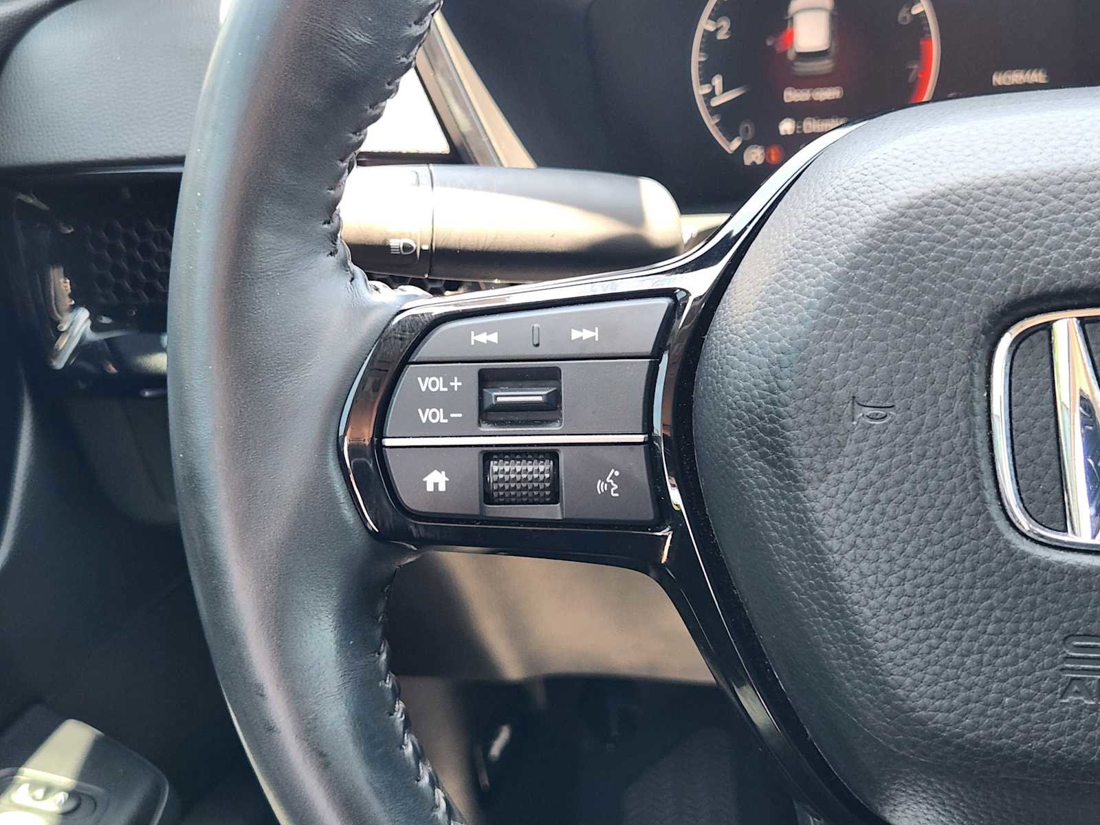 Used 2023 Honda CR-V EX-L image 28