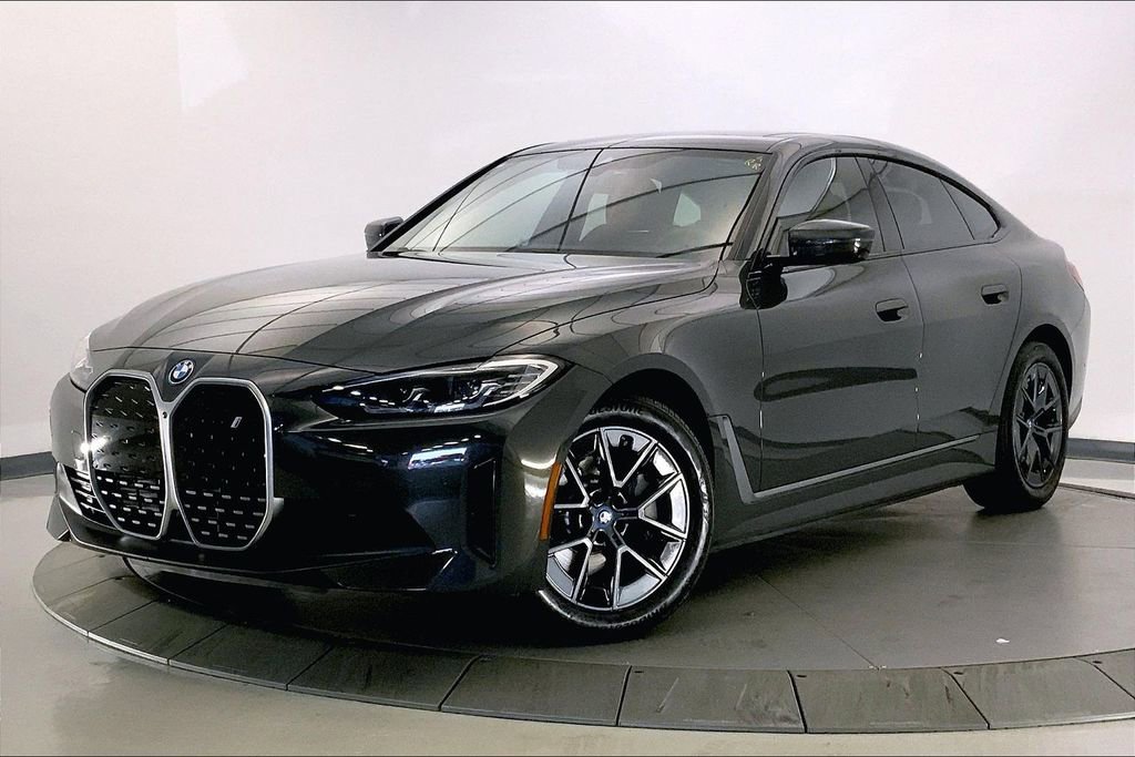 Certified 2023 BMW i4 eDrive35 w/ Premium Package image 11