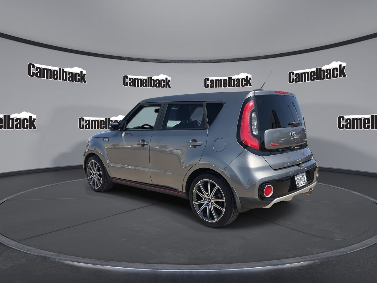 Used 2019 Kia Soul ! w/ Technology Package FWD image 5