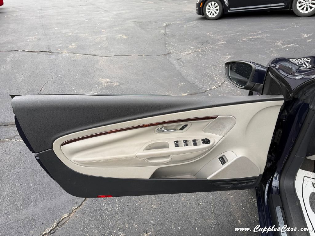 Used 2009 Volkswagen Eos Lux image 5