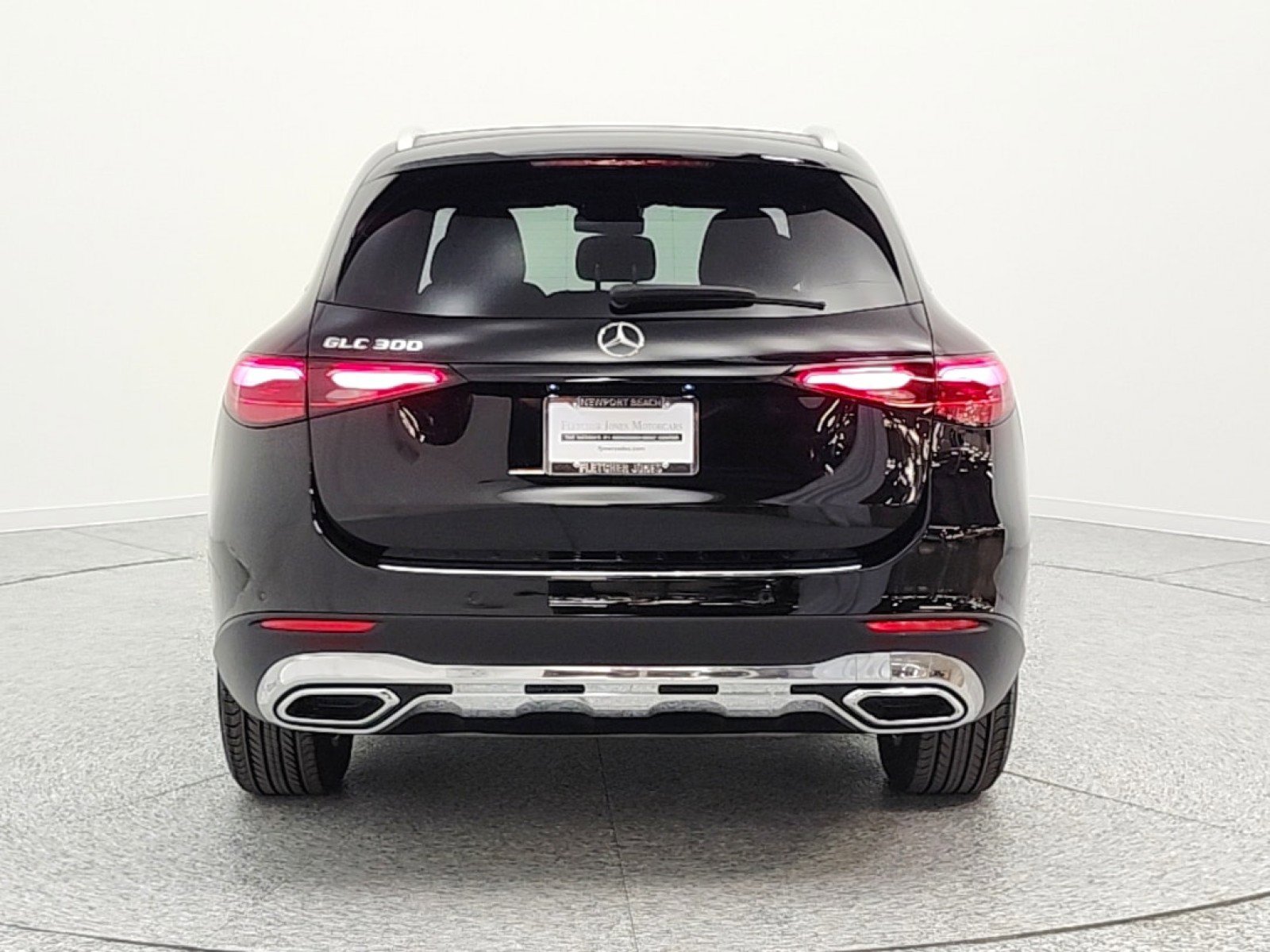 Certified 2025 Mercedes-Benz GLC 300 image 6