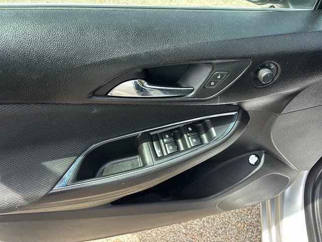 Used 2018 Chevrolet Cruze LT w/ LT Fleet Convenience Package FWD image 14