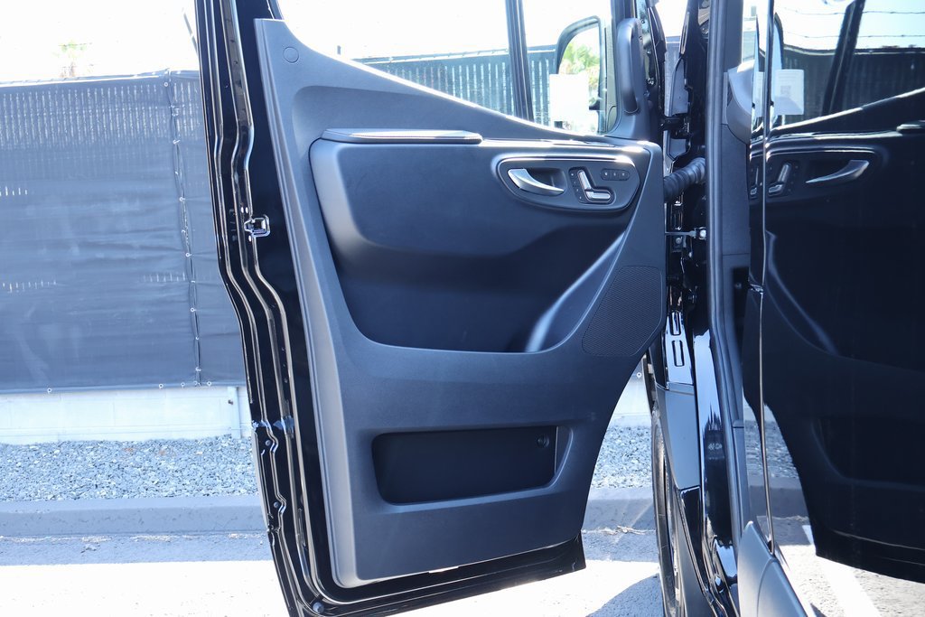 New 2026 Mercedes-Benz Sprinter 2500 image 8