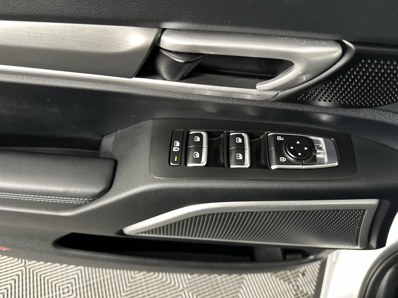 Certified 2022 Kia Telluride S FWD image 8