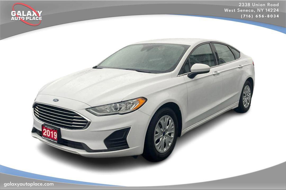 Used 2019 Ford Fusion S image 1