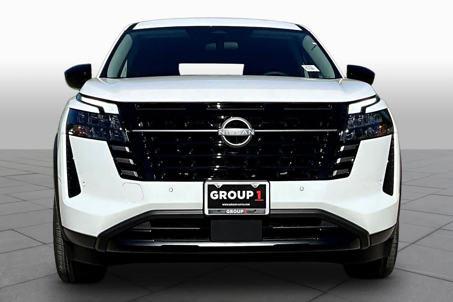 New 2026 Nissan Pathfinder SV image 3