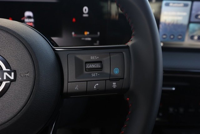 New 2025 Nissan Kicks SR image 27