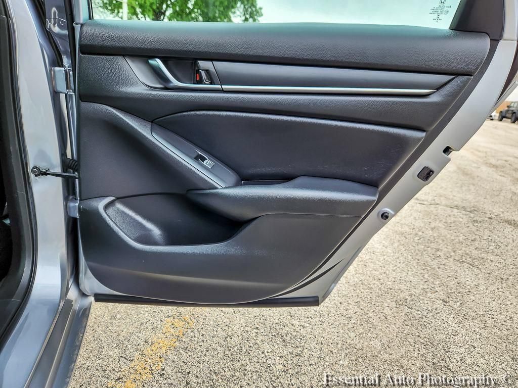 Used 2021 Honda Accord LX image 21
