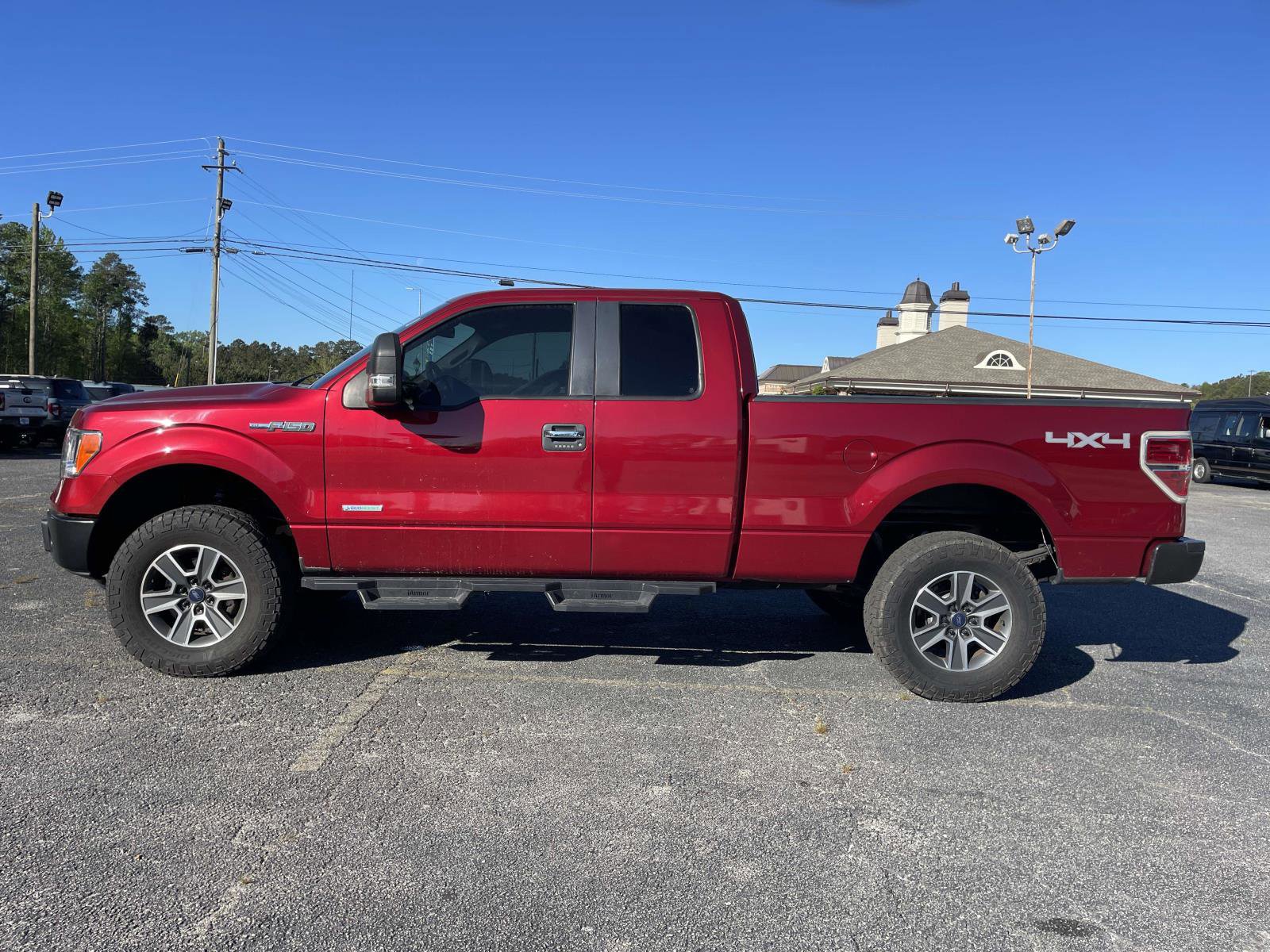 Used 2014 Ford F150 XLT w/ Equipment Group 302A Luxury image 6