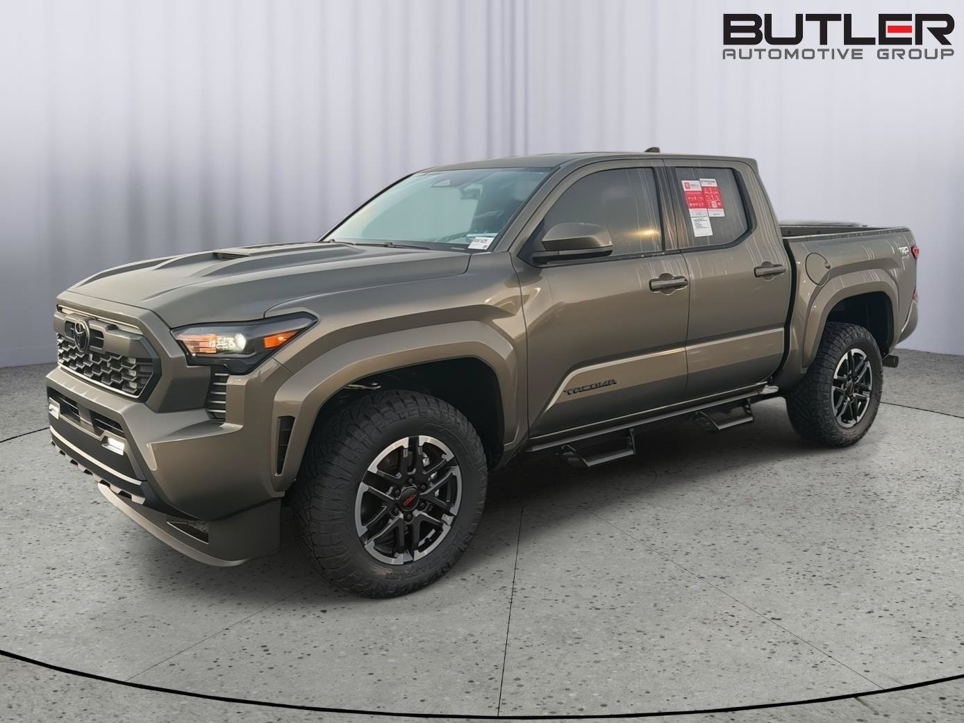 New 2026 Toyota Tacoma TRD Sport RWD image 2
