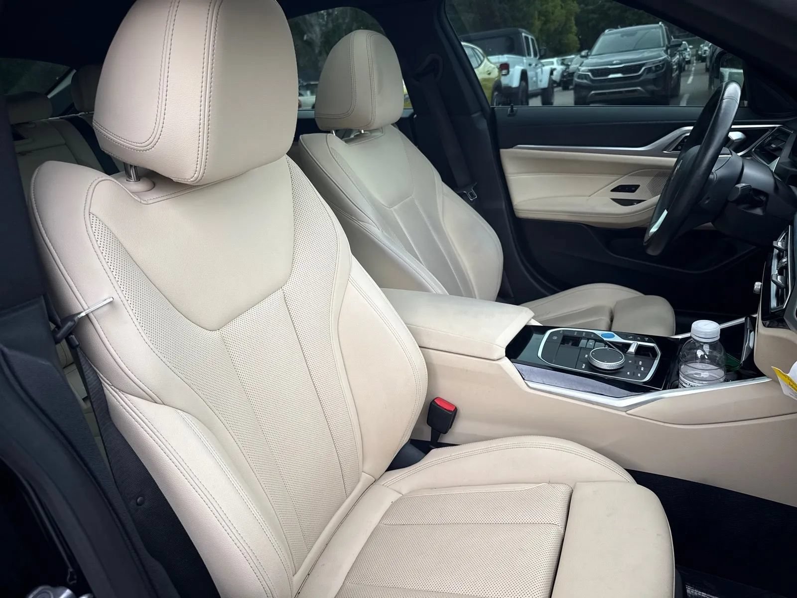 Used 2023 BMW i4 eDrive35 w/ Premium Package RWD image 16