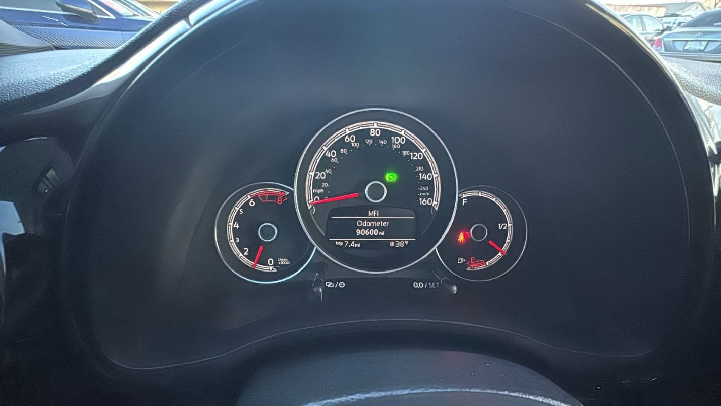 Used 2017 Volkswagen Beetle 1.8T S image 19