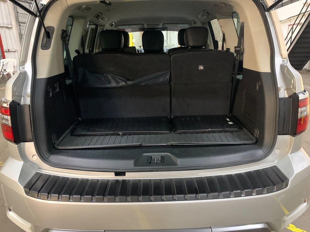 Used 2021 Nissan Armada SV w/ SV Appearance Package image 19