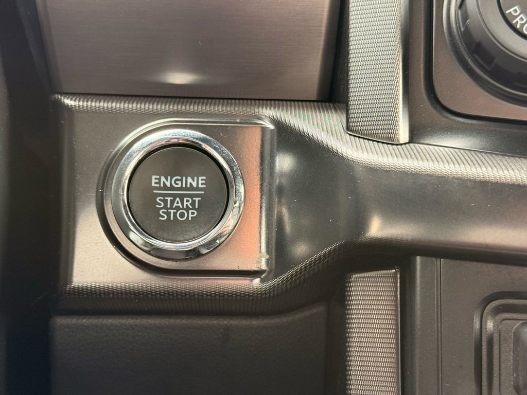 Used 2024 Ford F150 Platinum w/ FX4 Off-Road Package image 25