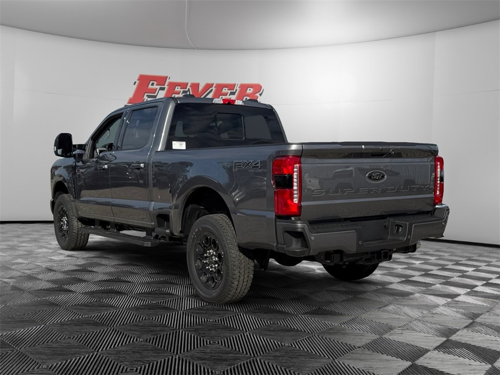 New 2025 Ford F250 XLT w/ Black Appearance Package image 5
